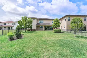 12745 Bayside Ct, Parkland, FL 33076 - Photo 5