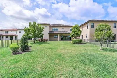 12745 Bayside Court, Parkland, FL 33076 - Photo 5
