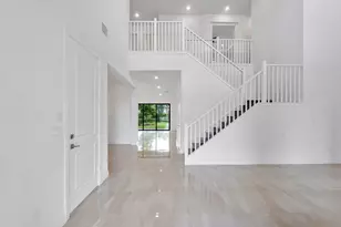 12745 Bayside Ct, Parkland, FL 33076 - Photo 9