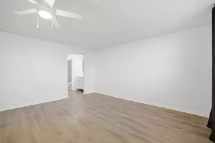 5700 NW 2nd Ave, Boca Raton, FL 33487 - Photo 15