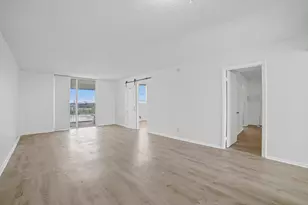5700 NW 2nd Ave, Boca Raton, FL 33487 - Photo 11