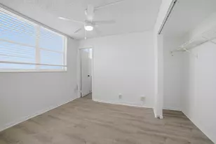 5700 NW 2nd Ave, Boca Raton, FL 33487 - Photo 19