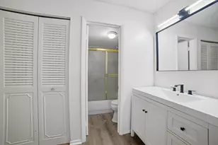 5700 NW 2nd Ave, Boca Raton, FL 33487 - Photo 17