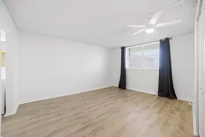 5700 NW 2nd Avenue #705, Boca Raton, FL 33487 - Photo 13