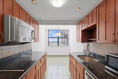 3800 Washington Road #812, West Palm Beach, FL 33405 - Photo 13