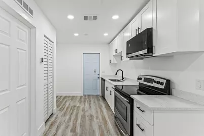 134 SW 14th Avenue #A, Boynton Beach, FL 33435 - Photo 7