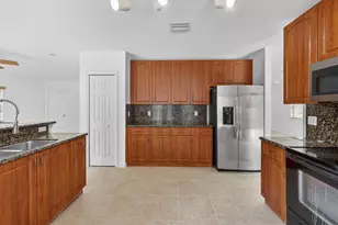 1975 NE 36th Ave, Homestead, FL 33033 - Photo 19