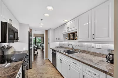 364 Golfview Road #506, North Palm Beach, FL 33408 - Photo 11
