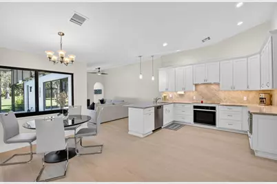 13399 Doubletree Circle, Wellington, FL 33414 - Photo 13