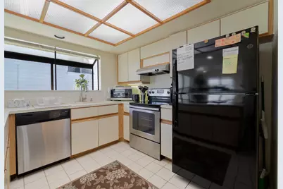 6672 S Pine Court, Palm Beach Gardens, FL 33418 - Photo 9