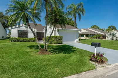 6672 S Pine Court, Palm Beach Gardens, FL 33418 - Photo 1