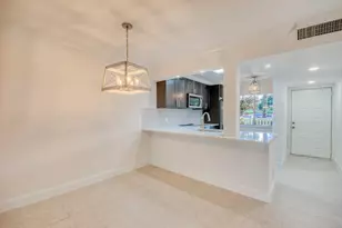 6865 Huntington Ln, Delray Beach, FL 33446 - Photo 3