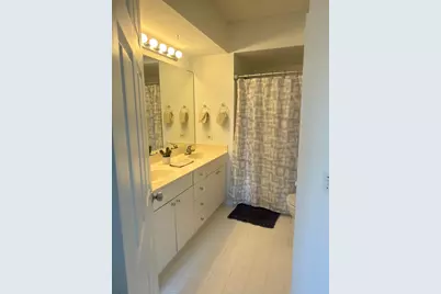 17100 N Bay Road #1911, Sunny Isles Beach, FL 33160 - Photo 23
