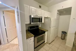 17100 N Bay Rd, Sunny Isles Beach, FL 33160 - Photo 5
