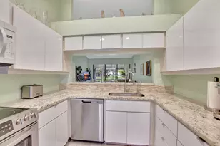 5289 Fairway Woods Dr, Delray Beach, FL 33484 - Photo 11