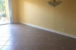 1040 Lake Shore Dr, Lake Park, FL 33403 - Photo 3