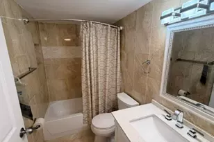 24 Abbey Ln, Delray Beach, FL 33446 - Photo 11