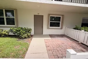 24 Abbey Ln, Delray Beach, FL 33446 - Photo 3
