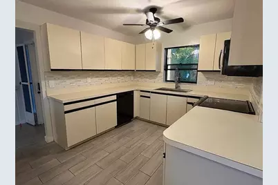 51 Meadows Drive #51, Boynton Beach, FL 33436 - Photo 9