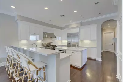 425 NE 11th Avenue, Fort Lauderdale, FL 33301 - Photo 11