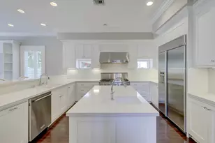 425 NE 11th Ave, Fort Lauderdale, FL 33301 - Photo 13