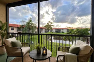 21911 Lake Forest Cir, Boca Raton, FL 33433 - Photo 17