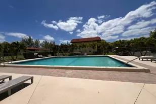 21911 Lake Forest Cir, Boca Raton, FL 33433 - Photo 23