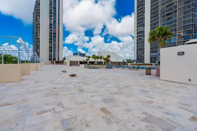 20335 W Country Club #1901, Aventura, FL 33180 - Photo 27