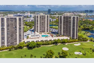 20335 W Country Club #1901, Aventura, FL 33180 - Photo 45