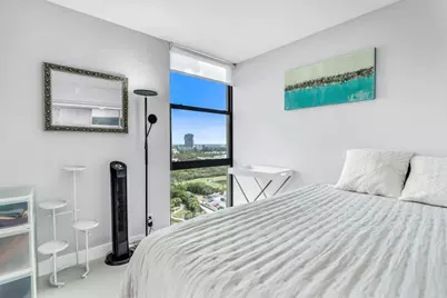 20335 W Country Club #1901, Aventura, FL 33180 - Photo 13