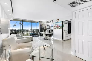 20335 W Country Club, Aventura, FL 33180 - Photo 3
