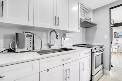 20335 W Country Club #1901, Aventura, FL 33180 - Photo 23