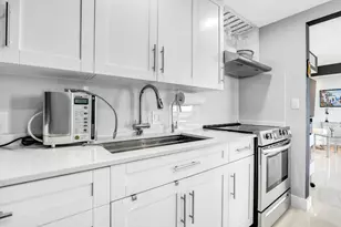 20335 W Country Club, Aventura, FL 33180 - Photo 23