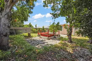 816 20th St, West Palm Beach, FL 33407 - Photo 19