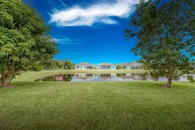 5574 55th Avenue, Vero Beach, FL 32967 - Photo 25