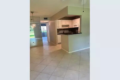 29 Lake Vista Trail #104, Port Saint Lucie, FL 34952 - Photo 7