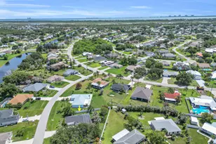 2522 SE Lyman Cir, Port Saint Lucie, FL 34952 - Photo 41