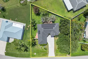 2522 SE Lyman Cir, Port Saint Lucie, FL 34952 - Photo 39