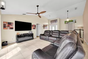 2522 SE Lyman Cir, Port Saint Lucie, FL 34952 - Photo 7