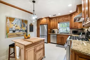 1755 E Terra Mar Dr, Lauderdale by the Sea, FL 33062 - Photo 7