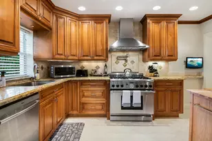 1755 E Terra Mar Dr, Lauderdale by the Sea, FL 33062 - Photo 9