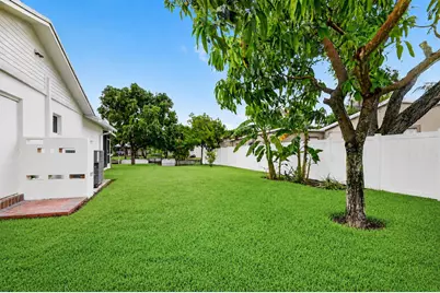2277 Summit Boulevard, West Palm Beach, FL 33406 - Photo 69