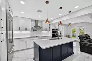 2277 Summit Blvd, West Palm Beach, FL 33406 - Photo 17