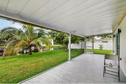 2277 Summit Boulevard, West Palm Beach, FL 33406 - Photo 59