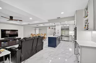 2277 Summit Blvd, West Palm Beach, FL 33406 - Photo 25