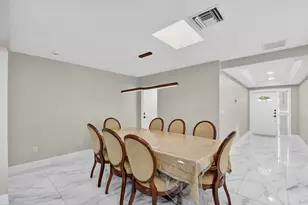 2277 Summit Blvd, West Palm Beach, FL 33406 - Photo 9