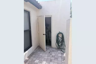 3072 Inglewood Terrace, Boca Raton, FL 33431 - Photo 3