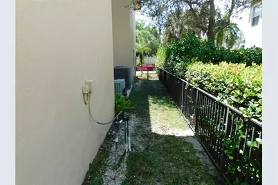 11751 NW 1st Street, Plantation, FL 33325 - Photo 35
