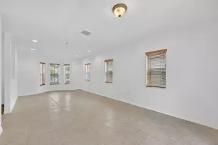 1975 NE 36th Ave, Homestead, FL 33033 - Photo 9