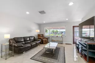 1701 SW 8th Ave, Boynton Beach, FL 33426 - Photo 3